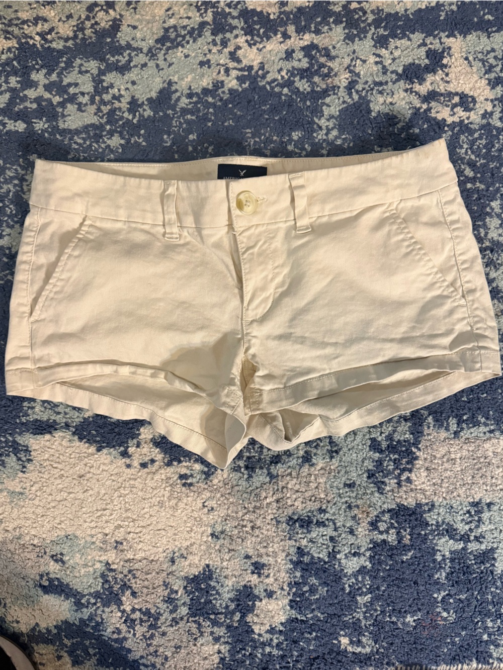 American Eagle Shorties Size 6